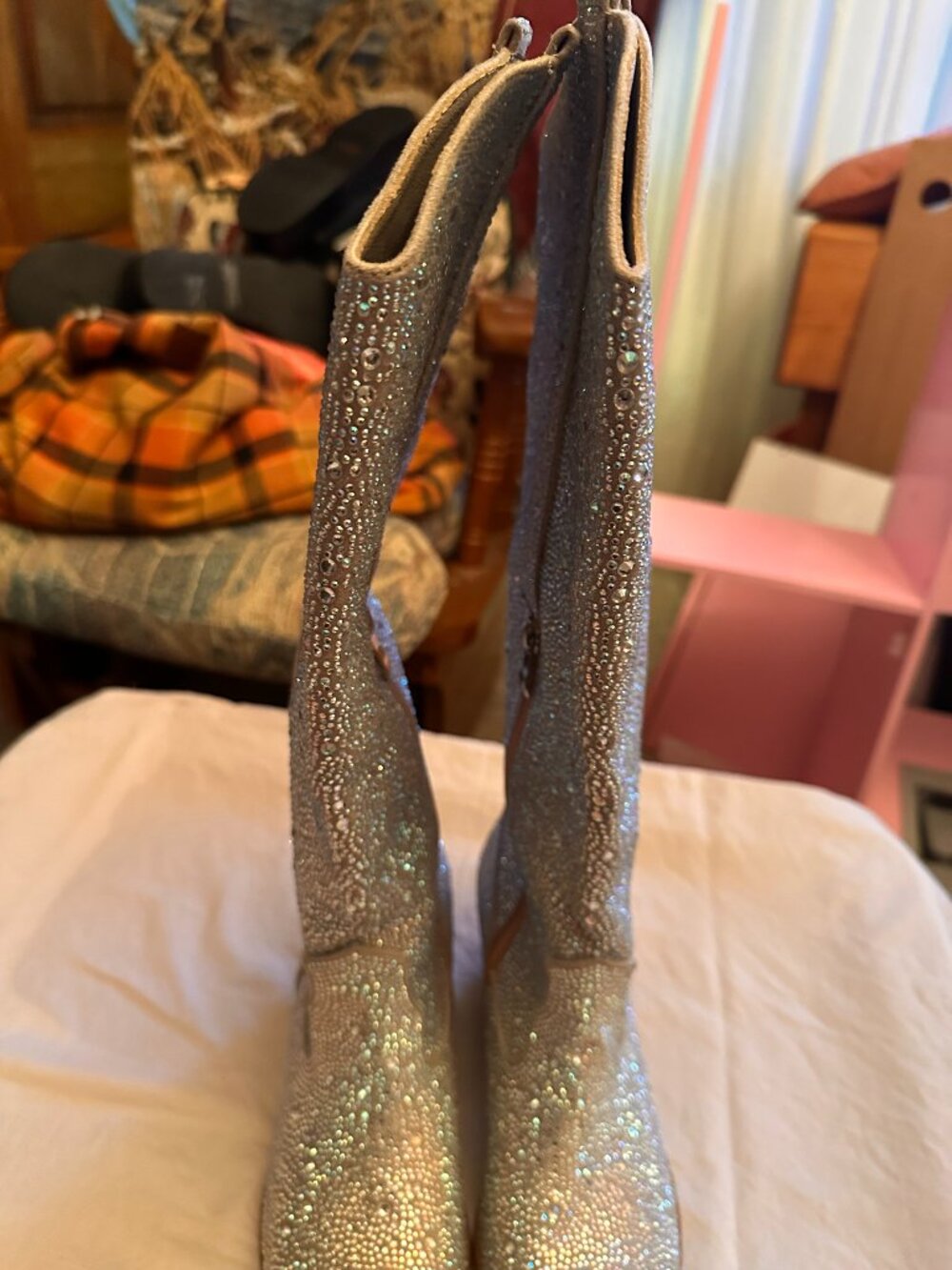 NWOT Boutique Cowgirl embellished tall boot size 7